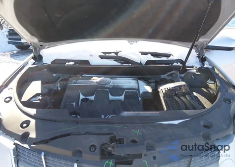 2011 Cadillac Srx Luxury Collection z USA, uszkodzony, nr VIN 3GYFNAEY9BS647714